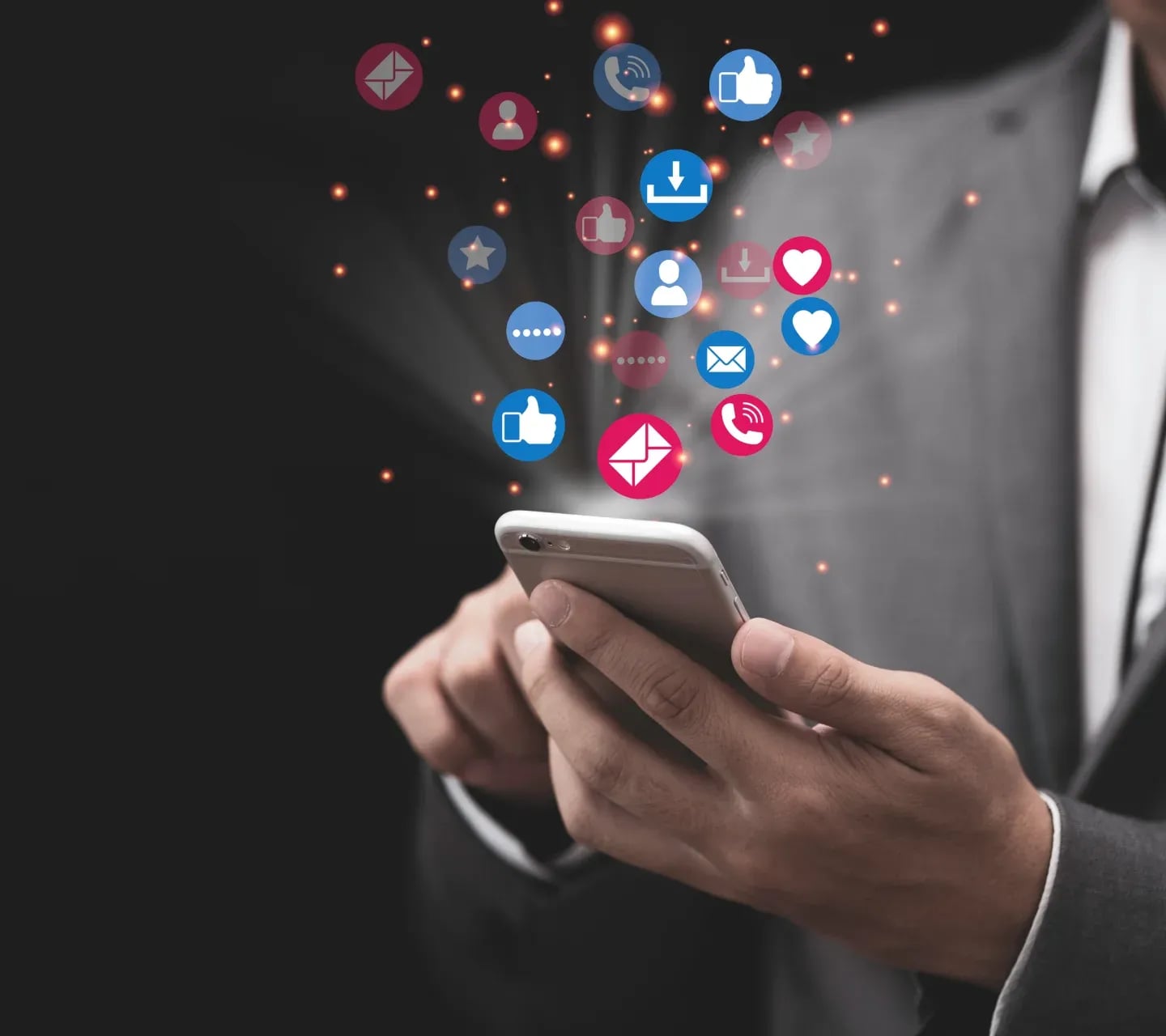 READY TO BUILD SOCIAL MEDIA THAT COMPOUNDS?